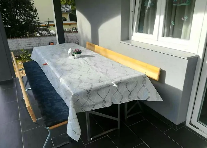 Viktorija Apartament Bibinje