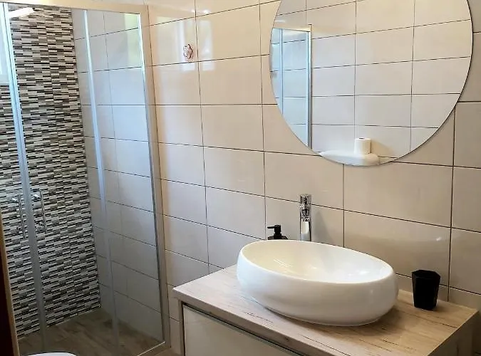Viktorija Apartament Bibinje